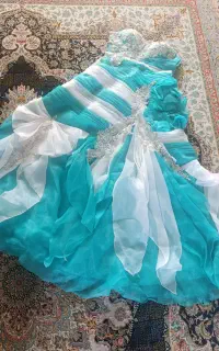 لباس عقد