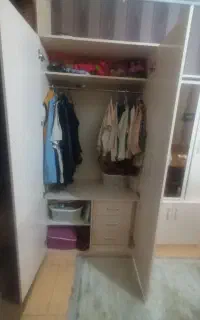 کمد لباس