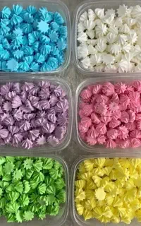 قندهای میوه ای و گیاهی وشیرینی مرنگ