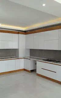 اجرای کابینت آشپزخانه و دکوراسیون داخلی منزل