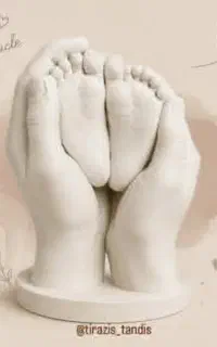 تندیس نوزاد و بزرگسال
