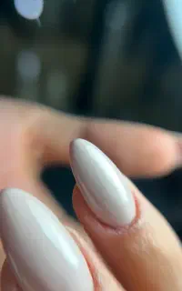 کاشت ناخن و ترمیم و آموزش تخصصی در فومن با تخفیف