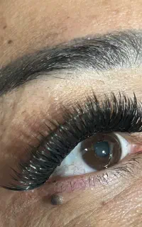 مژه ۹۰