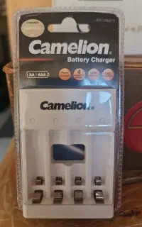 شارژر باطری قلمی و نیم قلمی کملیون camelion