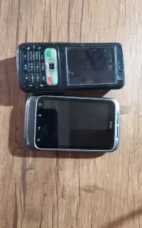 دوعدد گوشی n73 .htc