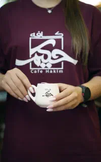 سوپرایز تولد رایگان در کافه موزه حکیم