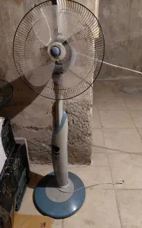 پنکه کنترل دار دست دوم   مناسب برای کارگاه