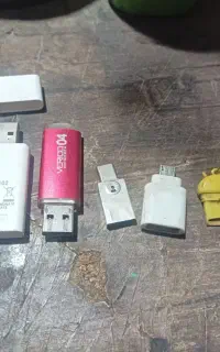 فلش و رم ریدر کارکرده