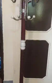 رخت آویز ایستاده
