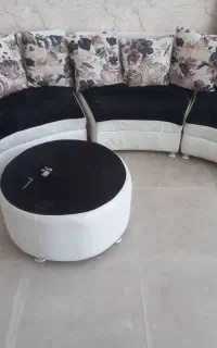 مبل نیم دایره