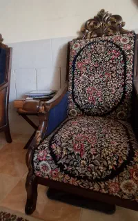 مبل قالی