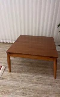 میز وسط