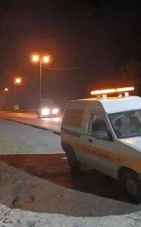 به دو نفر برق کار نیازمندیم