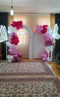 بادکنک آرایی و گل آرایی