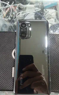 poco f3