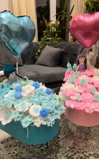 باکس گل نوزادی و هدیه (+خرید حضوری در فروشگاه )