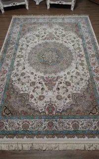 فرش ۶ متری و ۲ متری