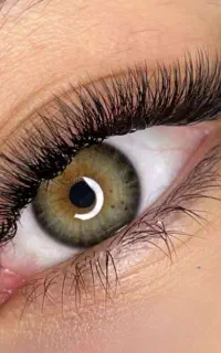 اکستنشن مژه باتخفیف ویژه
