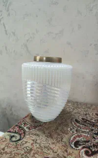 گلدان کاملا نو