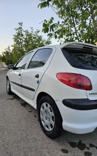 ۲۰۶ تمیز و مرتب