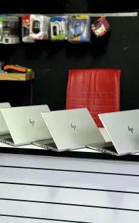 لپ تاپ 14 اینچی بسیار تمیز HP / اقساط 3.8%