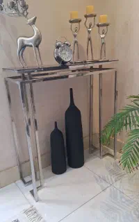 کنسول فلزی