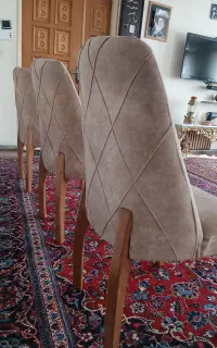 صندلی غذا خوری و کنار مبلی پارچه مخمل