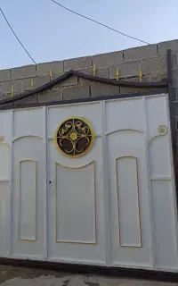 درب حیاط سه لنگه