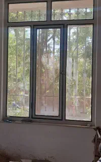پنجره آلمینیومی