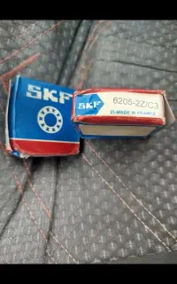 یک جفت بلبرینگ 6205 SKFاصل فرانسه