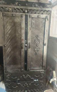 کمد بدنه اهن و چوب