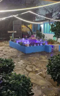 کافه رستوران سنتی آهیل