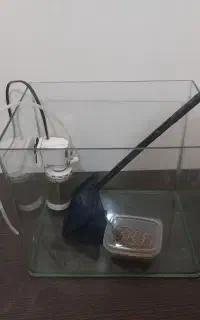 آکواریوم شیشه خم