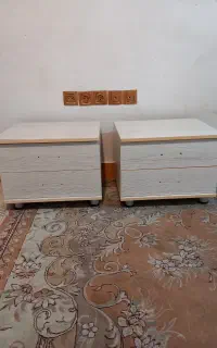 میز آرایش با ۲عدد بغل تختی