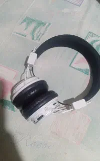 سلام هدفون سالم هست یک بار هم استفاده نشده