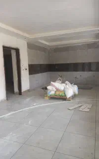 شاگرد دوغاب ریز میخام