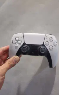 دسته ps5 اورجینال در حد اکبند