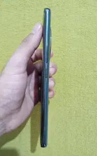 آنر x9c
