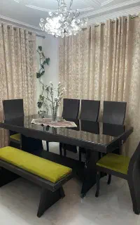 میز ناهارخوری ۸ نفره با نیمکت