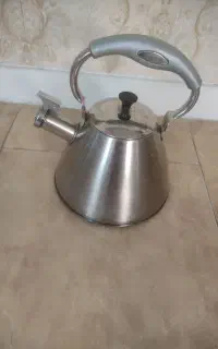کتری آب سوت زن ۳ لیتری