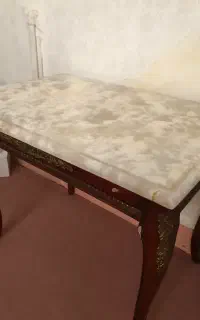 گل میز سنگ مرمر