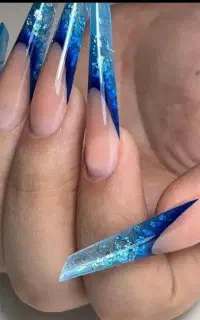 اموزش کاشت ناخن حرفه ای