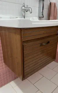آینه وروشویی سرویس بهداشتی