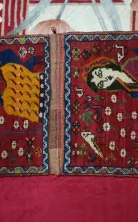 دو عدد قالیچه قدیمی