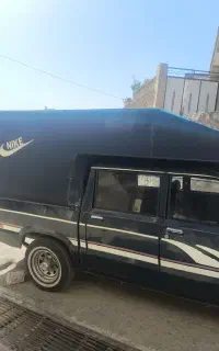 باربند مزدا  همراه با چادر