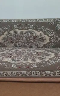 دو عدد پشتی