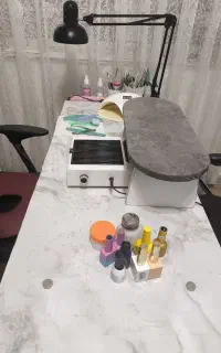 کلیه لوازم کار برای کاشت ناخن قیمت توافقی