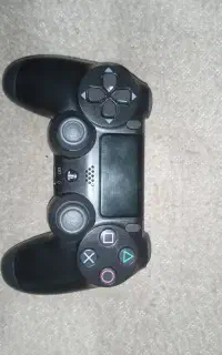 دسته فیک PS4 بدون مشکل درحد نو