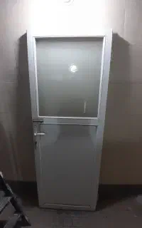 درب آلومینیومی