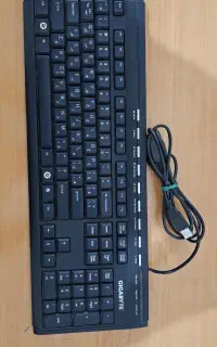 کیبورد برند gigabyte در حد نو